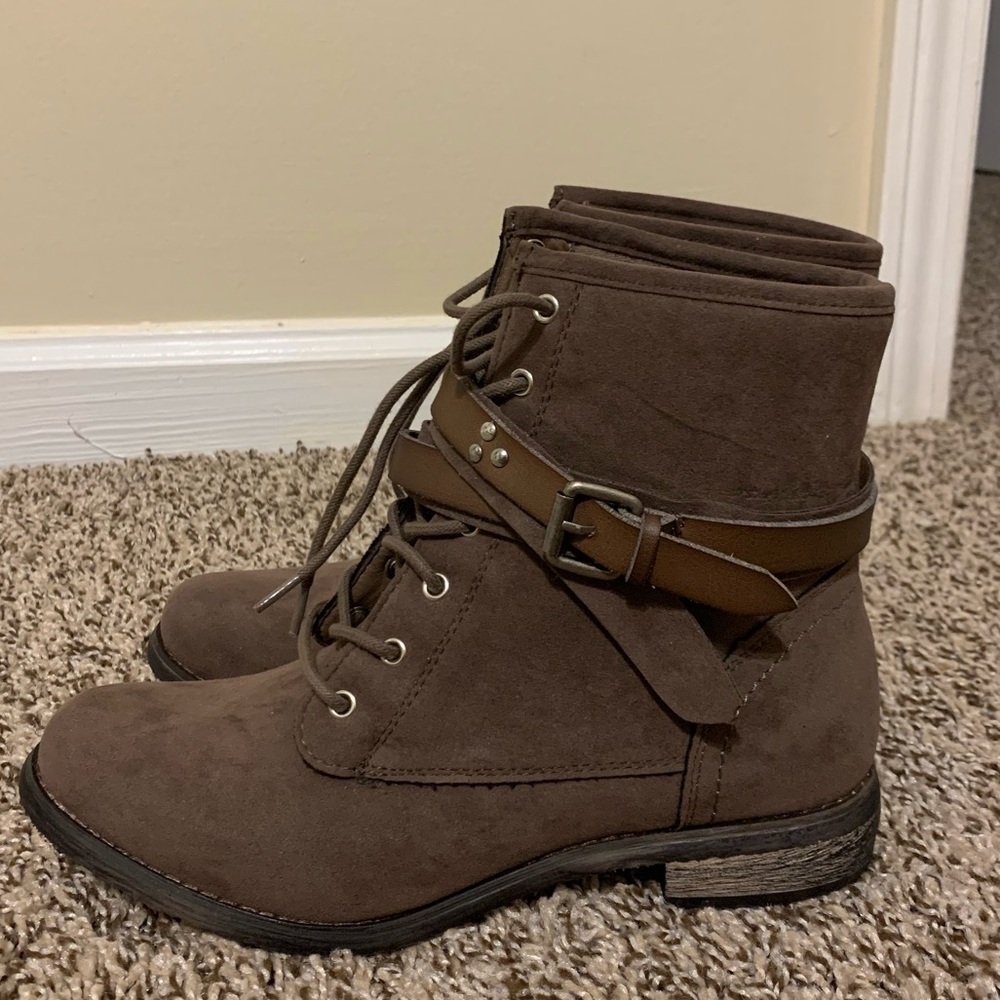 NWB Brown faux suede flat booties.